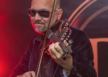 Tras vencer al COVID-19, el violinista Ernesto Molina ofreció un concierto en el Cepar de Maracay (+Video)