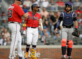 Bravos Atlanta sacó victoria en polémico juego ante Miami