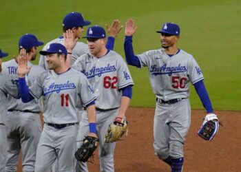 Dodgers salió airoso luego de anotar nueve carreras en el séptimo de la suerte