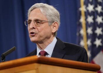 EEUU prohíbe a fiscales obtener datos de periodistas