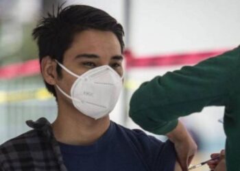 México vacunará a jóvenes de 18 años ante la tercera ola de Covid-19