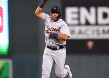 Miguel Cabrera conectó 495to jonrón de su carrera en derrota de Detroit