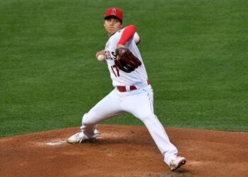 Ohtani destacó desde la lomita para guiar victoria de Angelinos