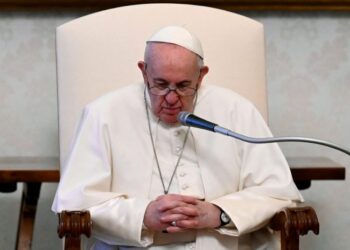 Papa Francisco instó al diálogo en Cuba