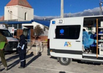 Camioneta con migrantes venezolanos se volcó en la frontera entre Bolivia y Chile