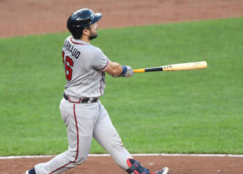 Atlanta mantiene racha victoriosa al blanquear a Baltimore