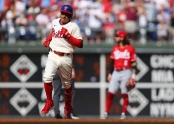 Cincinatti rompió no hitter de Filis pero no evitó la derrota