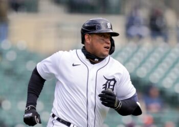 Miguel Cabrera conectó doble 591 de su carrera y remolcó cuatro anotaciones en derrota de Detroit