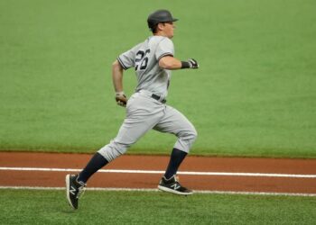 Yankees mantiene esperanzas de meterse en postemporada