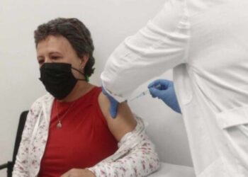 España es el país europeo con más vacunados, según la Universidad de Oxford