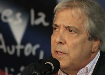 Indefinición del G4 provoca renuncia de directiva de la MUD a cinco días del cierre de postulaciones
