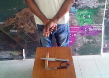 Atraparon a un hombre señalado de agredir a su vecina y a otro con drogas