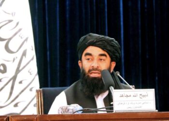 Talibanes declaran la "completa independencia" de Afganistán