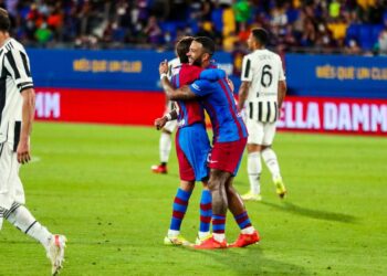 Con una grada recordando a Messi, el Barcelona ganó el trofeo Joan Gamper frente a la Juve
