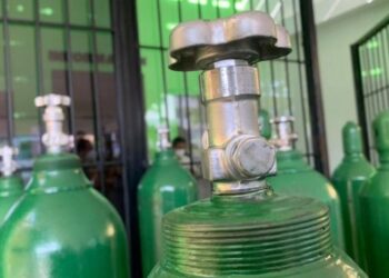 Asoquim asegura que las fallas de oxígeno en Venezuela son por electricidad y combustible