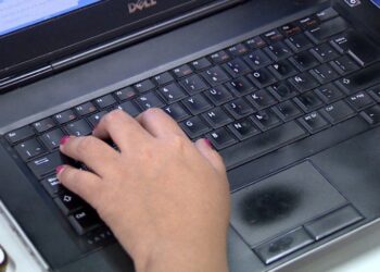 Hackeo entorpece portal para vacunas en Italia