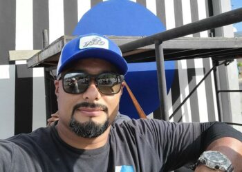 Johan Santana donó un camión de bomberos y una ambulancia para atender a damnificados merideños (+Video)
