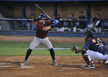 Marineros de Carabobo barrió a Guerreros de Caracas en una doble tanda