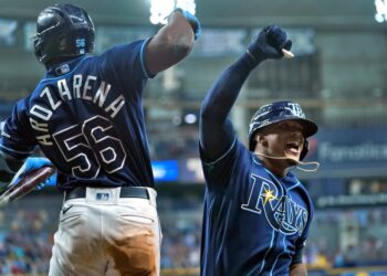 Tampa Bay continúa poniendo distancia a sus perseguidores