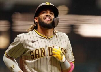 Fernando Tatis conectó 35to jonrón en victoria de Padres