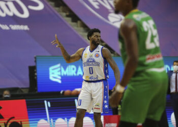 Donta Smith jugará en Puerto Rico