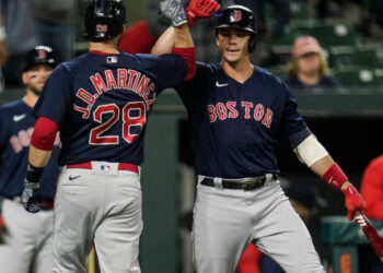 Medias Rojas recortó diferencia de Nueva York en primer comodín