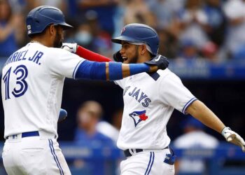 Breyvic Valera conectó vuelacercas en lauro de Toronto