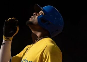 Medias Rojas se mantuvo firme en la lucha por el comodín gracias a Bogaerts