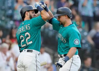 Marineros propinó zancadilla a Oakland en sus aspiraciones de llegar a postemporada