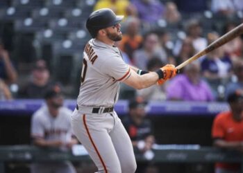 San Francisco se convirtió en primer equipo en llegar a 90 triunfos en 2021