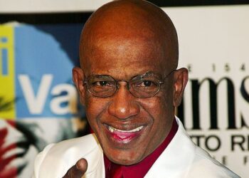 Falleció el salsero Roberto Roena a los 81 años de edad