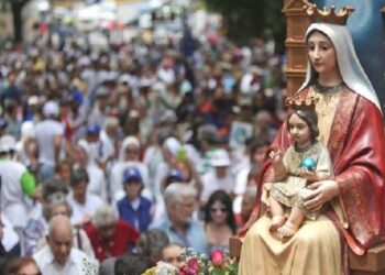 Creyentes celebran y honran a la Patrona de Venezuela al cumplirse 69 años de su canonización