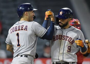 Marwin González conectó grand Slam en blanqueo de Houston a Angelinos