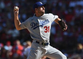 Scherzer sigue dominando desde la lomita de Dodgers