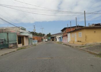 Vecinos de Bella Vista se quejan porque Corpoelec dice no tener transformadores