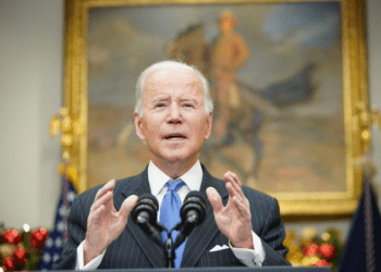 Biden: variante de Covid es "motivo de preocupación, pero no de pánico"