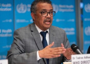 La OMS pide acelerar la vacunación ante el alto riesgo que presenta ómicron