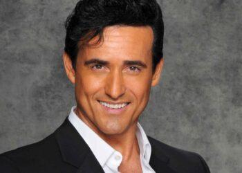Carlos Marín, integrante de Il Divo, se encuentra en coma inducido en un hospital inglés