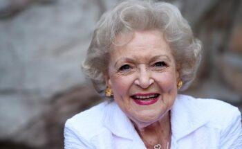 Muere a los 99 años la legendaria actriz Betty White