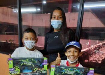 Más de tres mil juguetes entregó la gobernación del estado a hijos de trabajadores