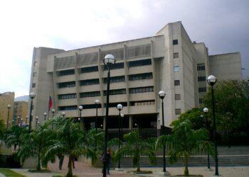 Venezuela solicita a Panamá extradición de una mujer acusada de estafa