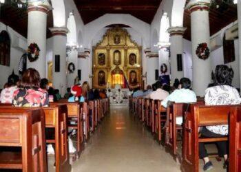 La tradicional misa de aguinaldo tuvo lugar en Barcelona