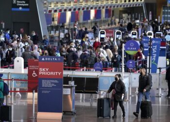 Temporada navideña pondrá a prueba a la industria de las aerolíneas