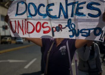 OBU: El salario de los profesores en Venezuela es de máximo 11 dólares