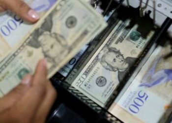 Venezuela saldrá de la hiperinflación, pero deja un alto costo de la vida en dólares