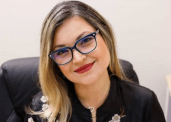 Andreína Amado recibió un Mara de Oro y uno de Platino