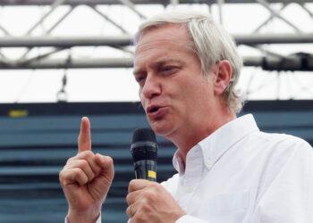 Kast felicita a Boric por su triunfo en las elecciones de Chile