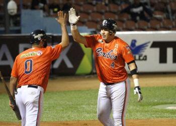 Caribes le ganó el toma y dame a Leones y logró la barrida a domicilio