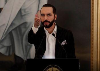 Presidente Bukele dice que "están pidiendo un golpe de Estado" en El Salvador