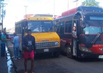Transporte público cobró incremento de hasta Bs 3 en carritos por puesto